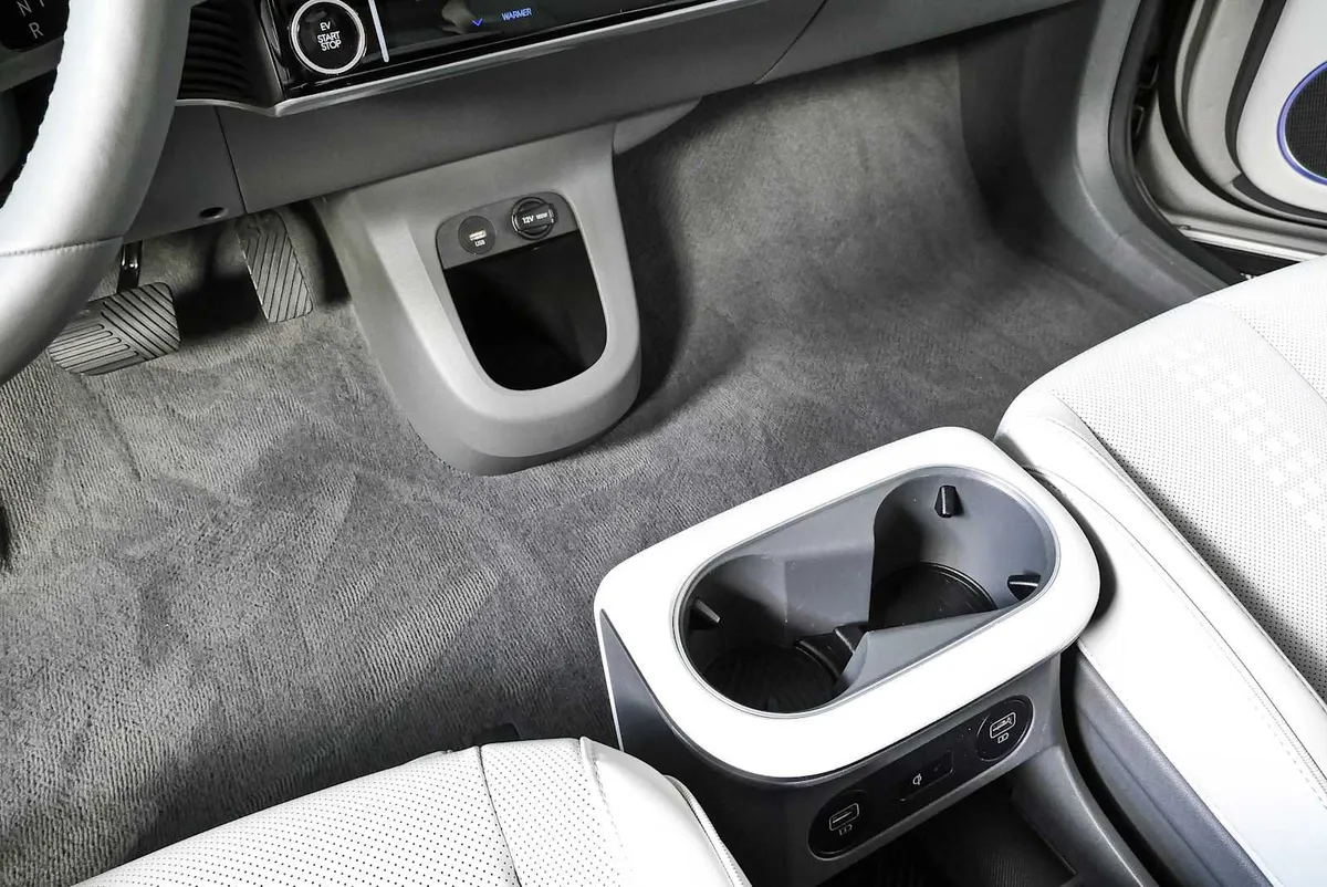 2023 HYUNDAI IONIQ 5 Limited thumbnail 19