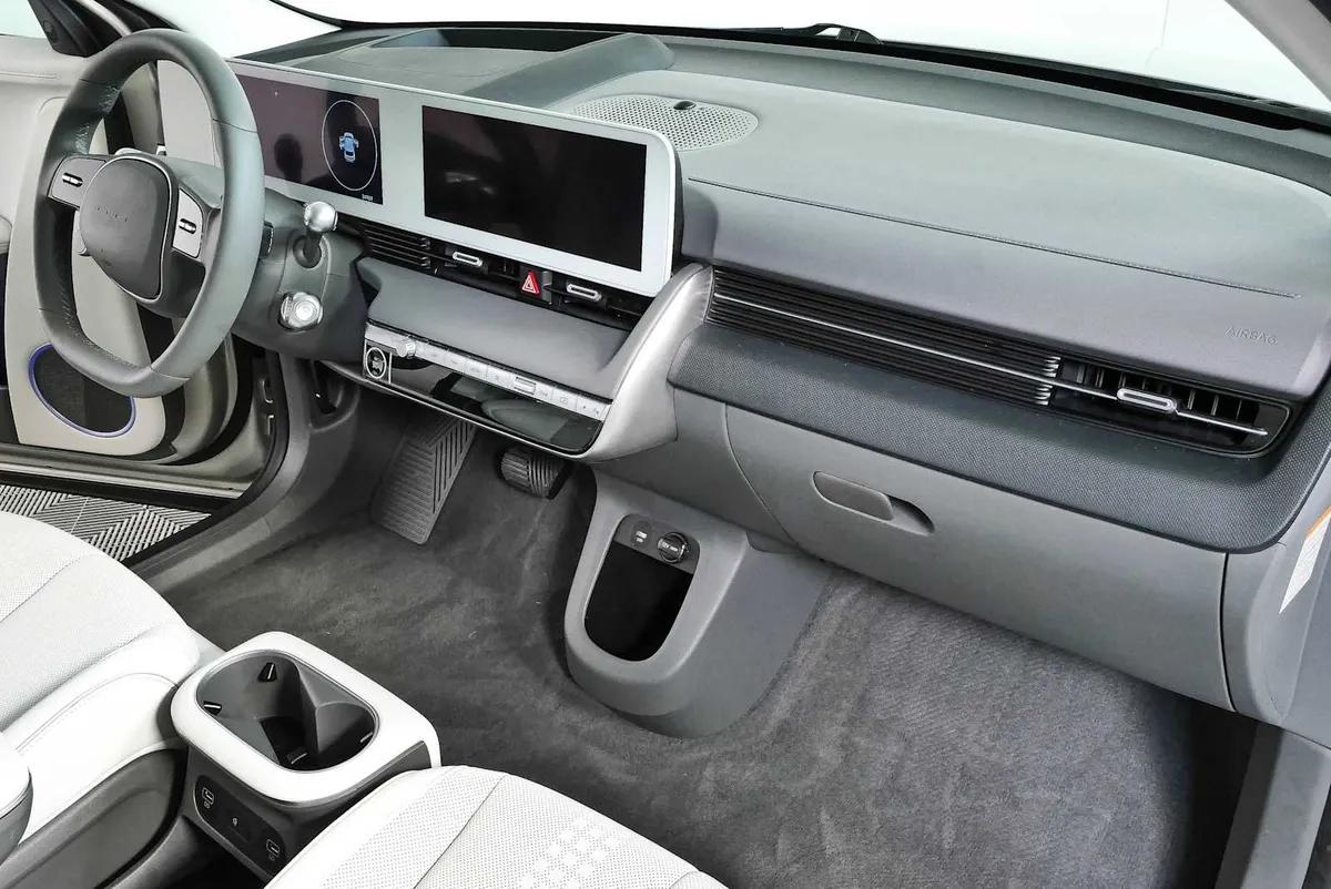 2023 HYUNDAI IONIQ 5 Limited thumbnail 26