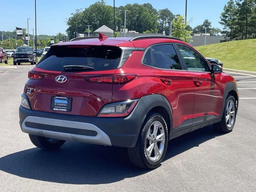 2023 Hyundai Kona SEL thumbnail 4