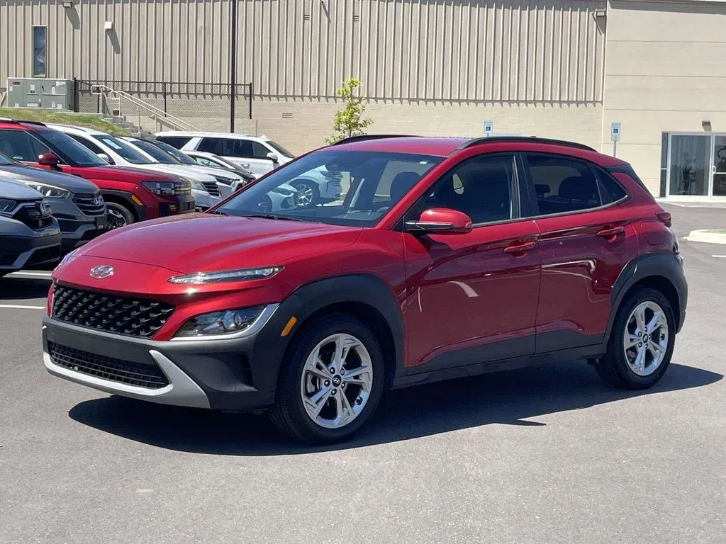2023 Hyundai Kona SEL thumbnail 8