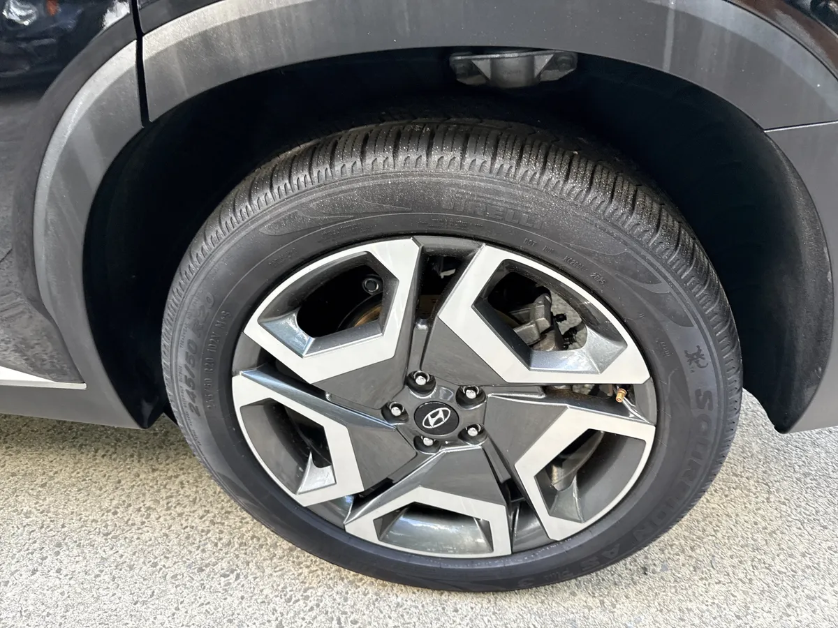 2023 Hyundai Palisade Limited thumbnail 19