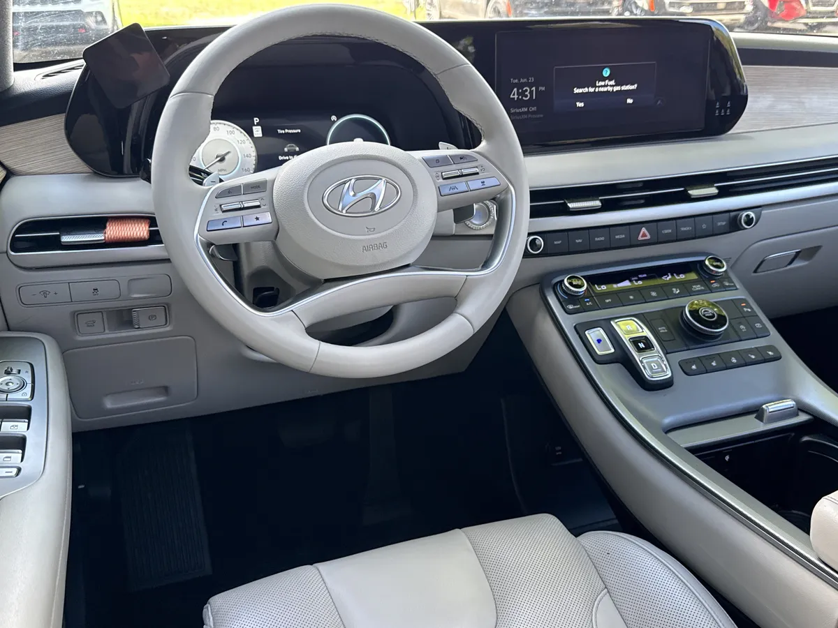 2023 Hyundai Palisade Limited thumbnail 22
