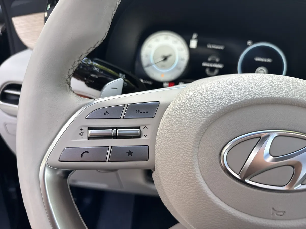 2023 Hyundai Palisade Limited thumbnail 24