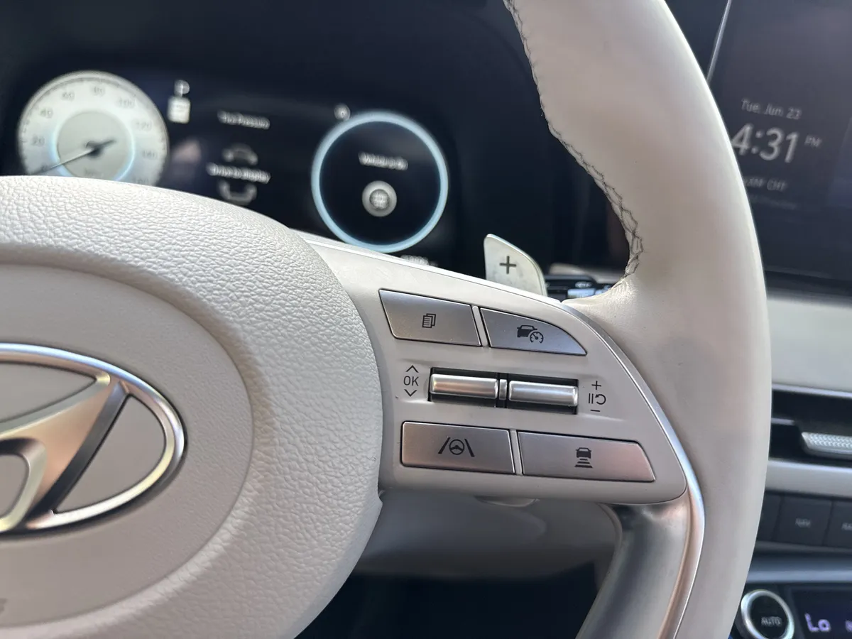 2023 Hyundai Palisade Limited thumbnail 25