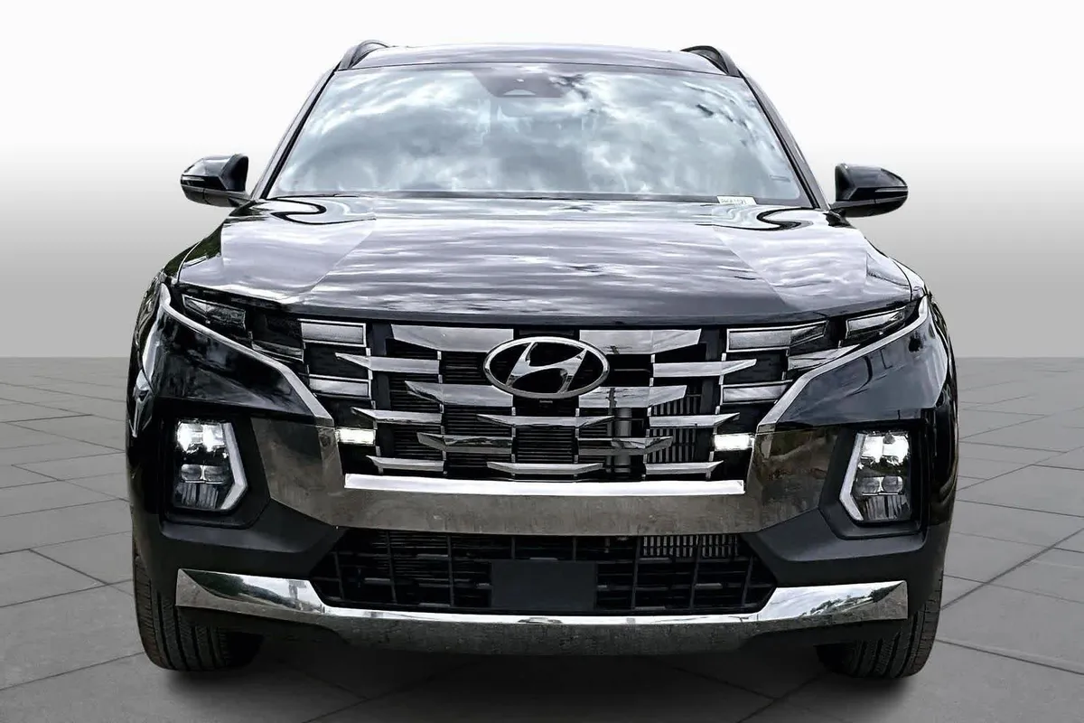 2023 Hyundai Santa Cruz Limited thumbnail 6