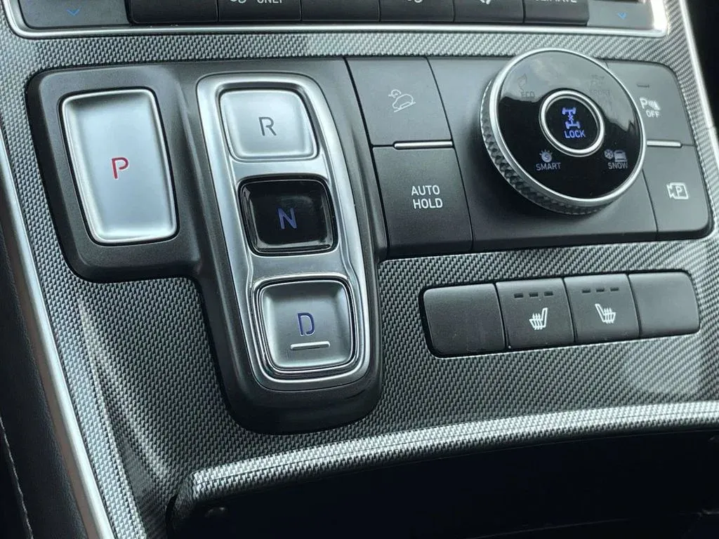 2023 Hyundai Santa Fe Hybrid SEL Premium thumbnail 17
