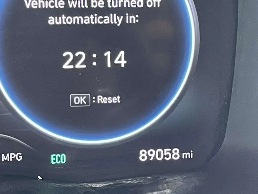 2023 Hyundai Santa Fe Hybrid SEL Premium thumbnail 25