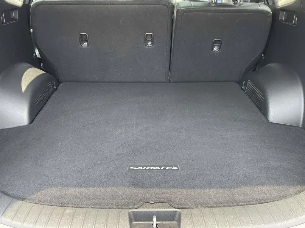 2023 Hyundai Santa Fe Hybrid SEL Premium thumbnail 26