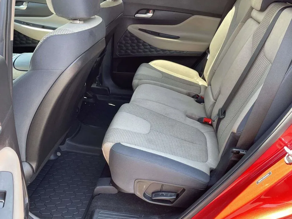 2023 Hyundai Santa Fe SE thumbnail 10