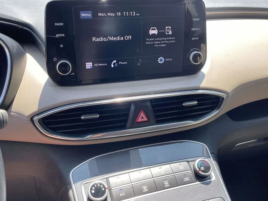 2023 Hyundai Santa Fe SE thumbnail 16