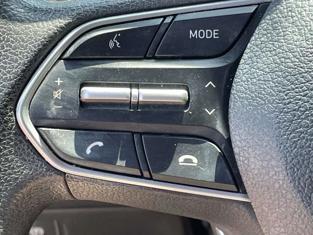 2023 Hyundai Santa Fe SE thumbnail 19