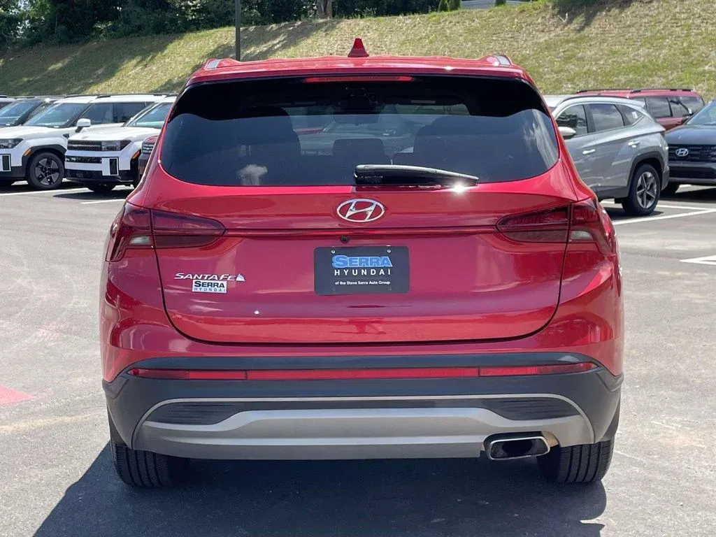 2023 Hyundai Santa Fe SE thumbnail 4