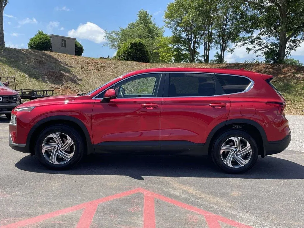 2023 Hyundai Santa Fe SE thumbnail 6