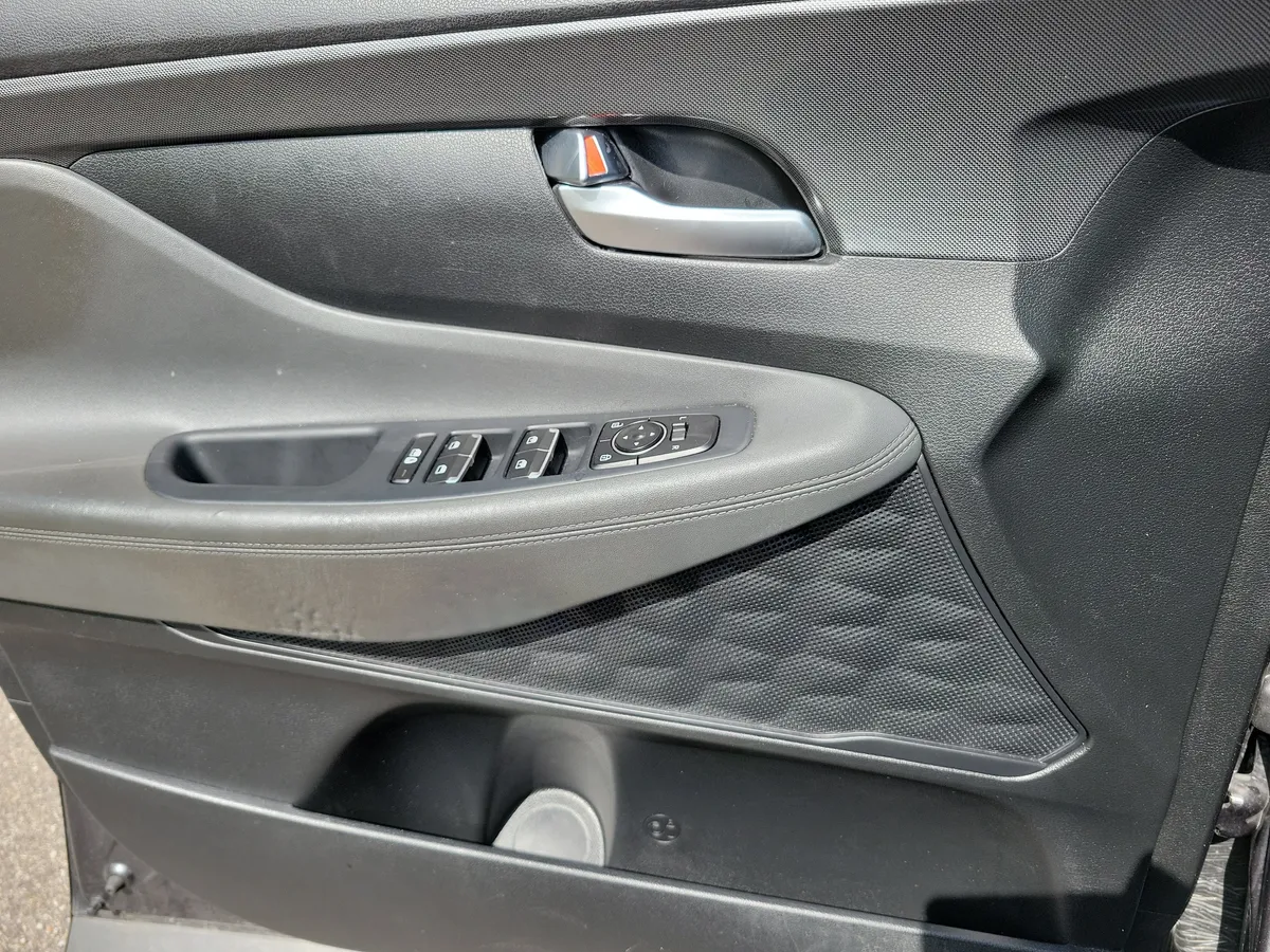 2023 Hyundai Santa Fe SEL thumbnail 24