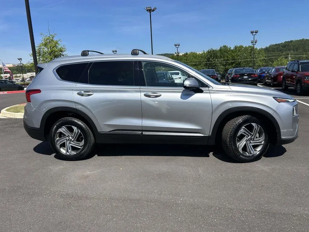 2023 Hyundai Santa Fe SEL thumbnail 2