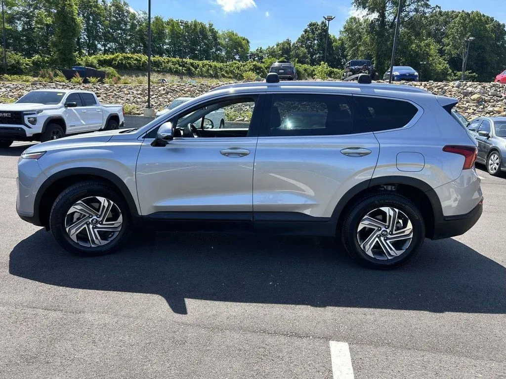 2023 Hyundai Santa Fe SEL thumbnail 5