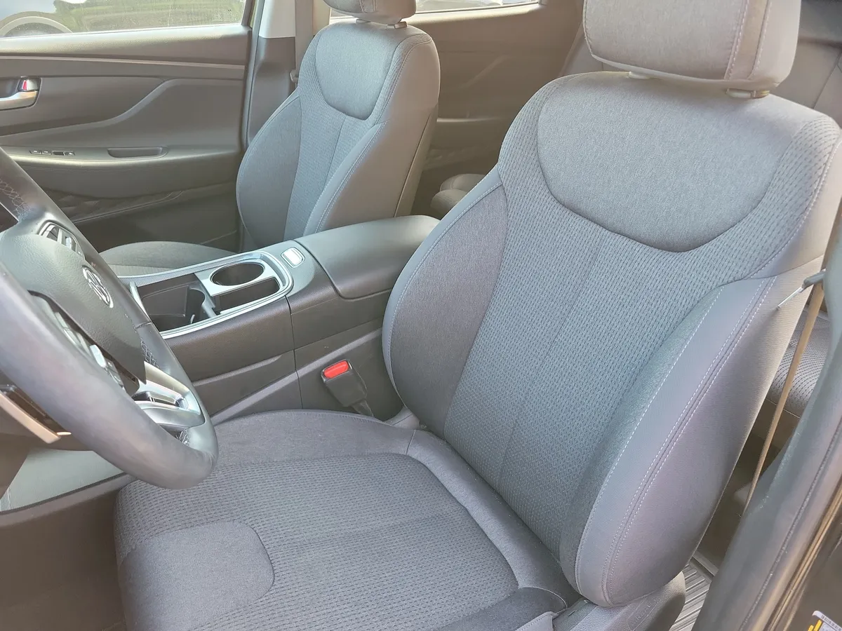 2023 Hyundai Santa Fe SEL thumbnail 11