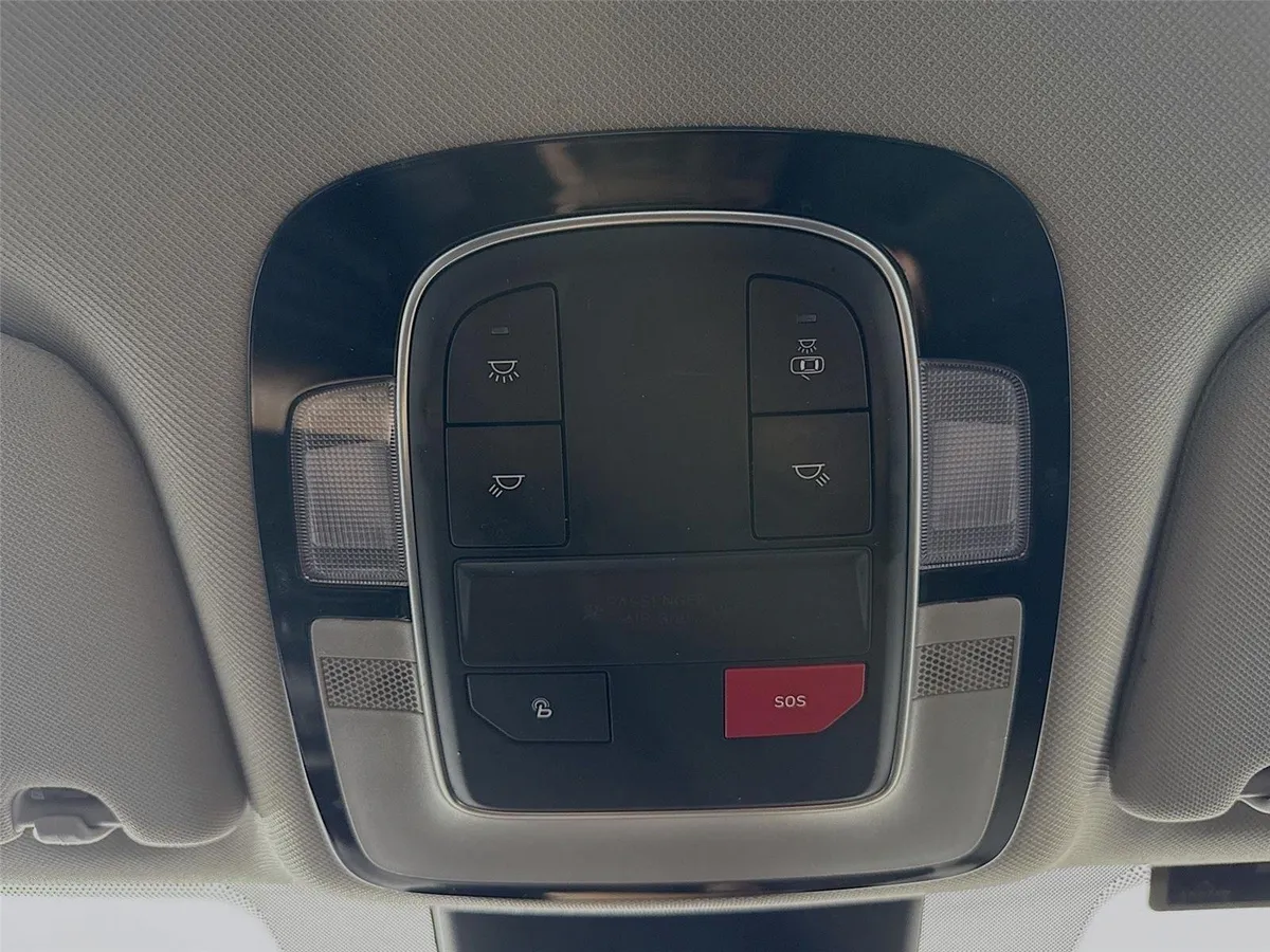 2023 Hyundai Santa Fe SEL thumbnail 22