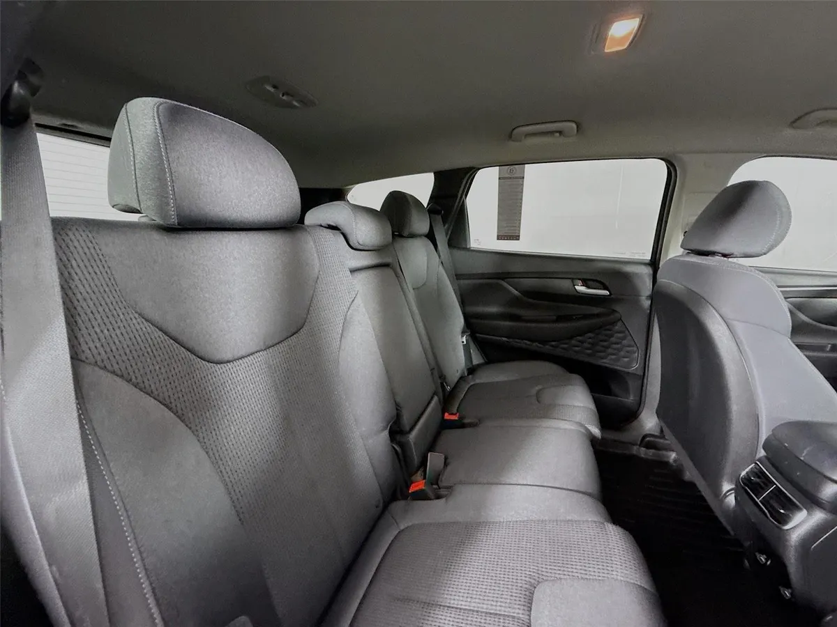 2023 Hyundai Santa Fe SEL thumbnail 41