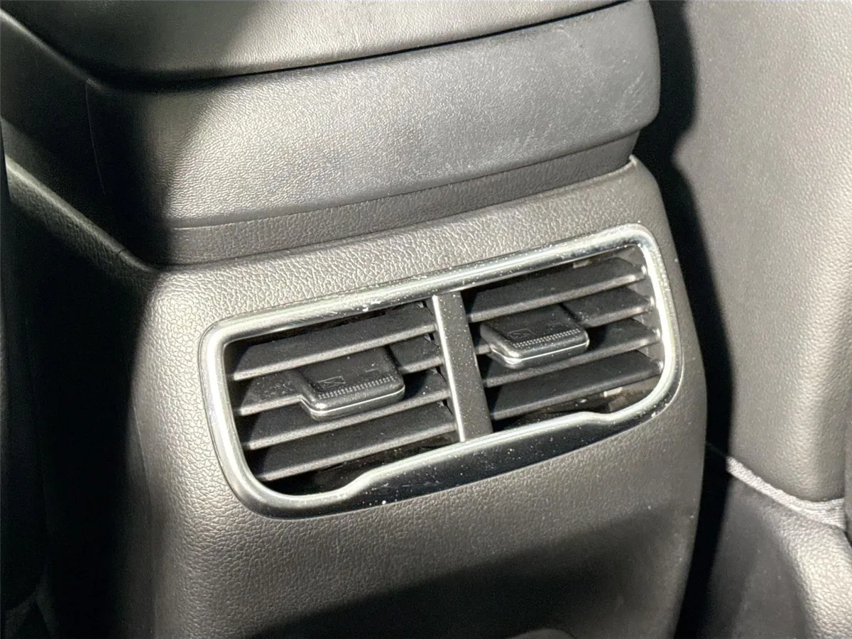 2023 Hyundai Santa Fe SEL thumbnail 36