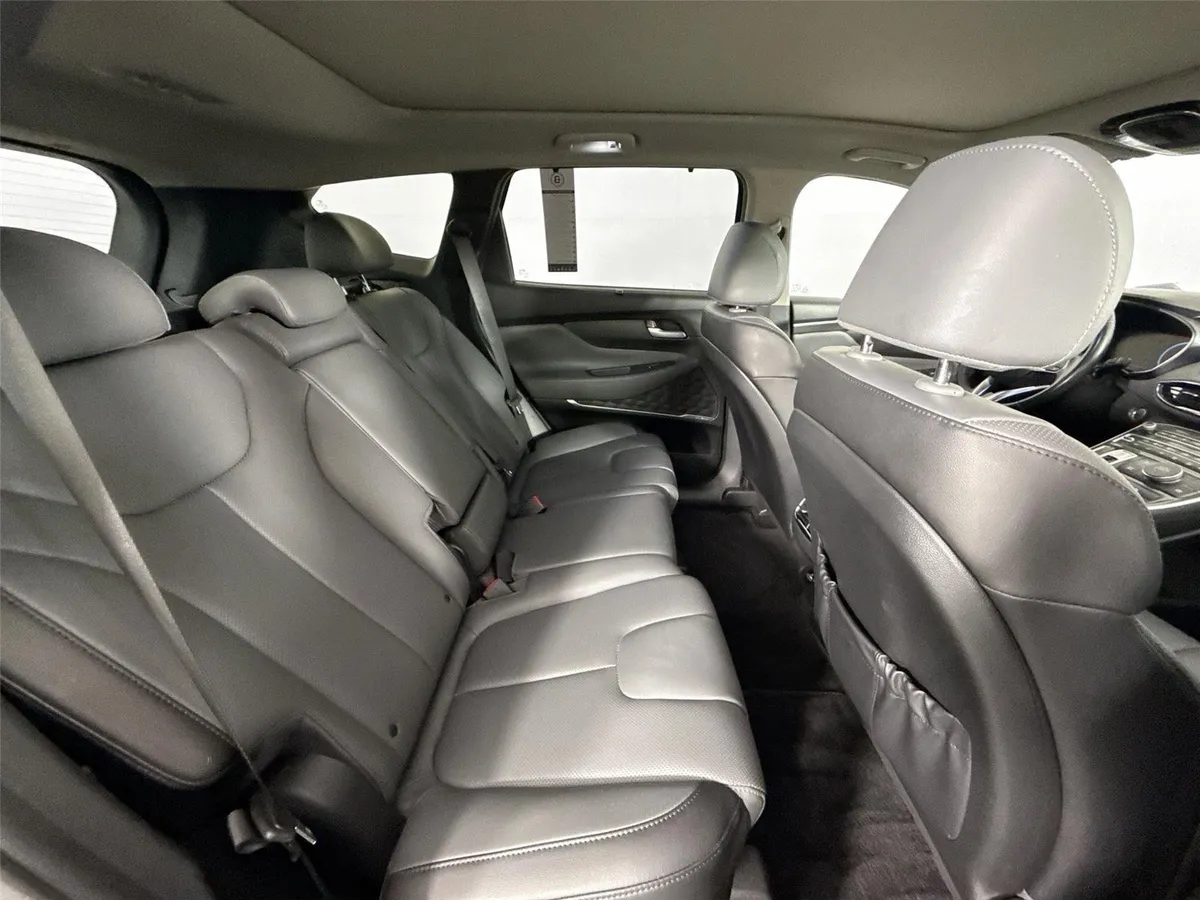 2023 Hyundai Santa Fe SEL thumbnail 42