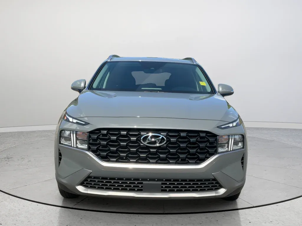 2023 Hyundai Santa Fe SEL thumbnail 4