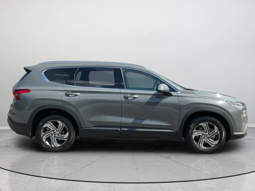 2023 Hyundai Santa Fe SEL thumbnail 6