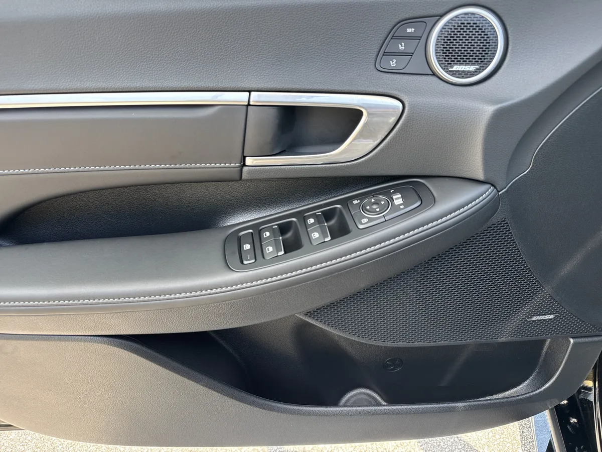 2023 Hyundai Sonata Hybrid Limited thumbnail 13
