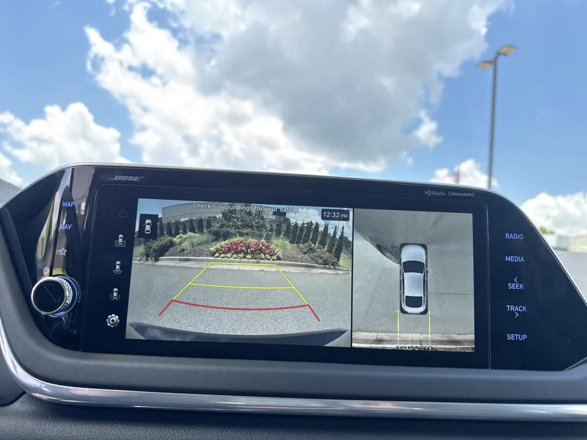 2023 Hyundai Sonata Hybrid Limited thumbnail 24