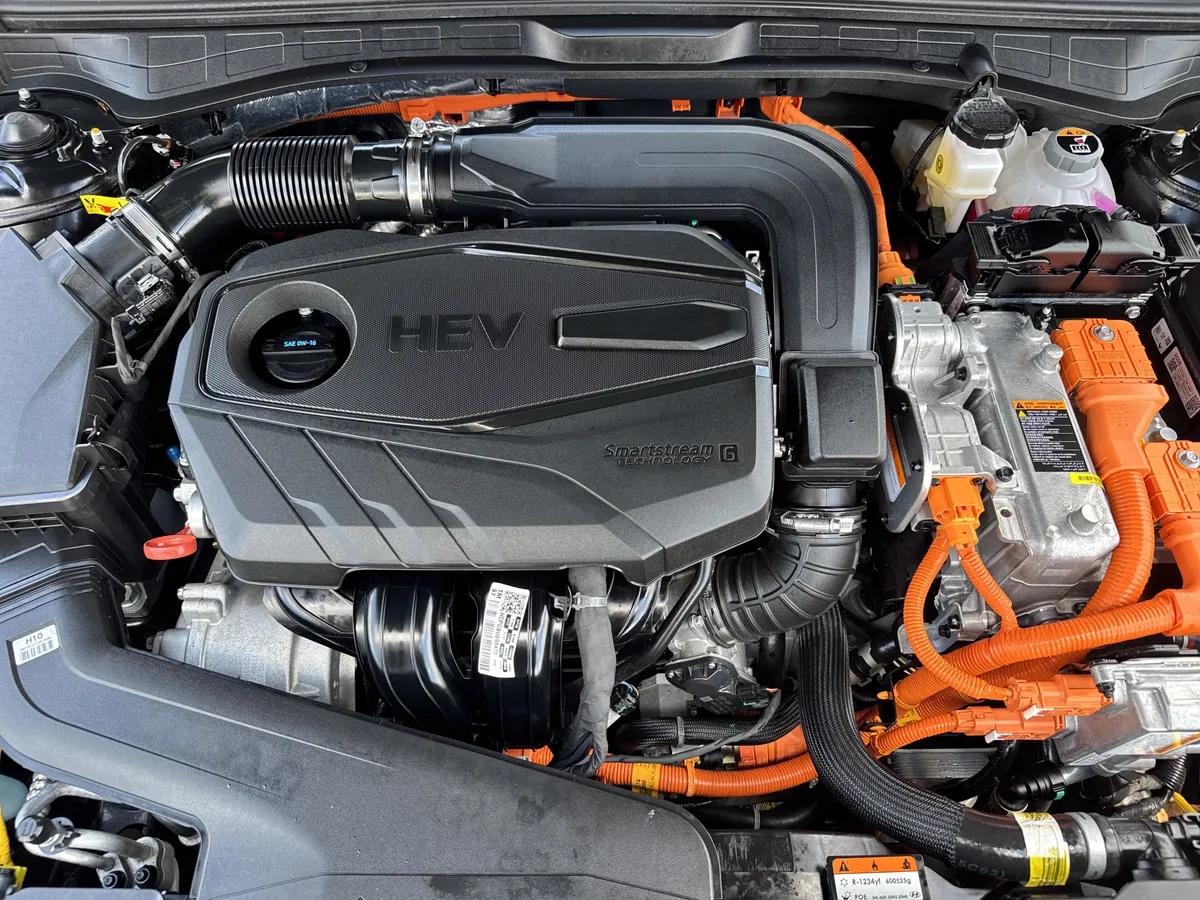 2023 Hyundai Sonata Hybrid Limited thumbnail 30