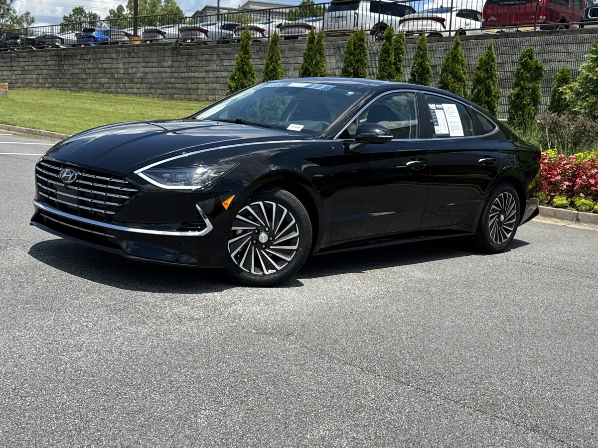 2023 Hyundai Sonata Hybrid Limited thumbnail 4