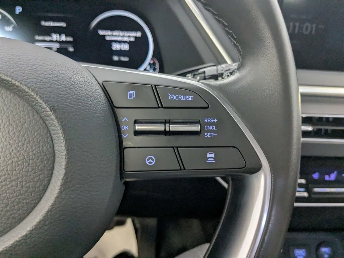 2023 Hyundai Sonata SEL thumbnail 16