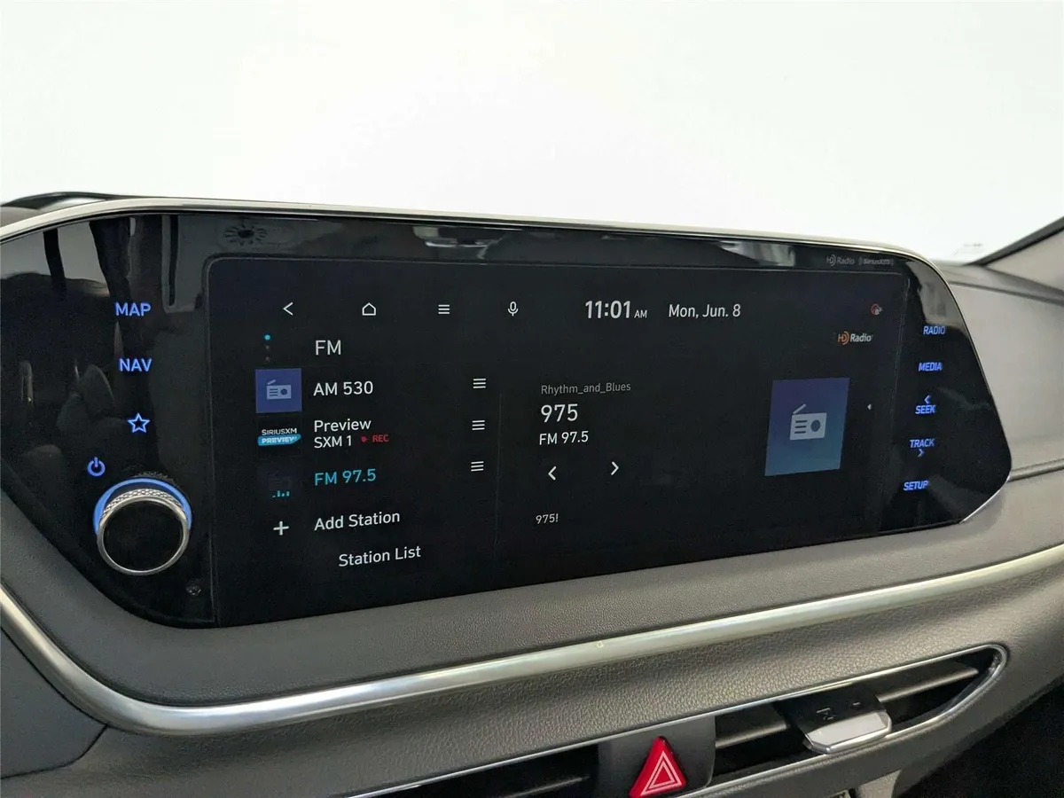 2023 Hyundai Sonata SEL thumbnail 17