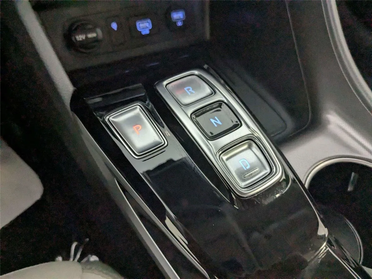 2023 Hyundai Sonata SEL thumbnail 23