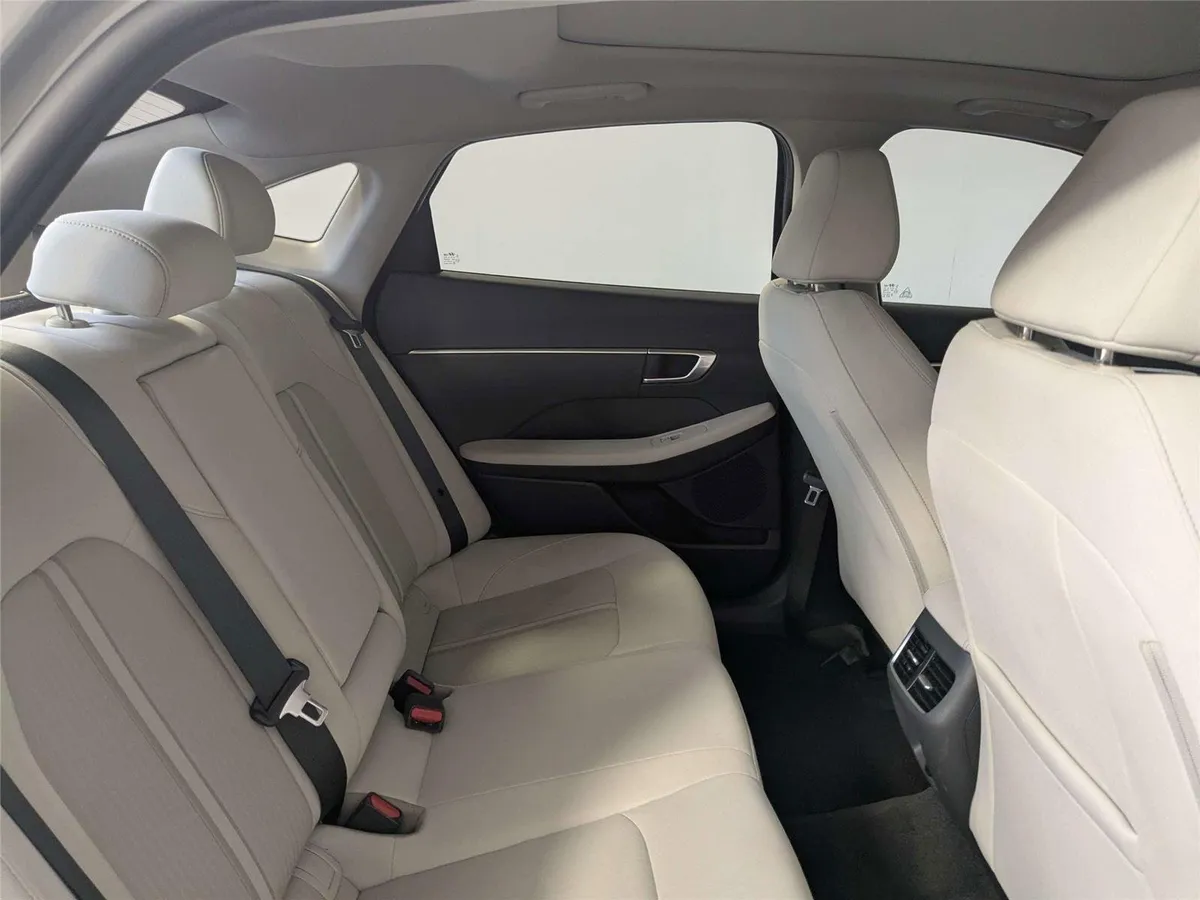 2023 Hyundai Sonata SEL thumbnail 27