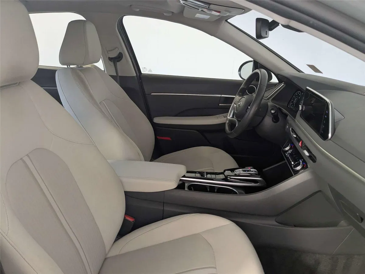 2023 Hyundai Sonata SEL thumbnail 30