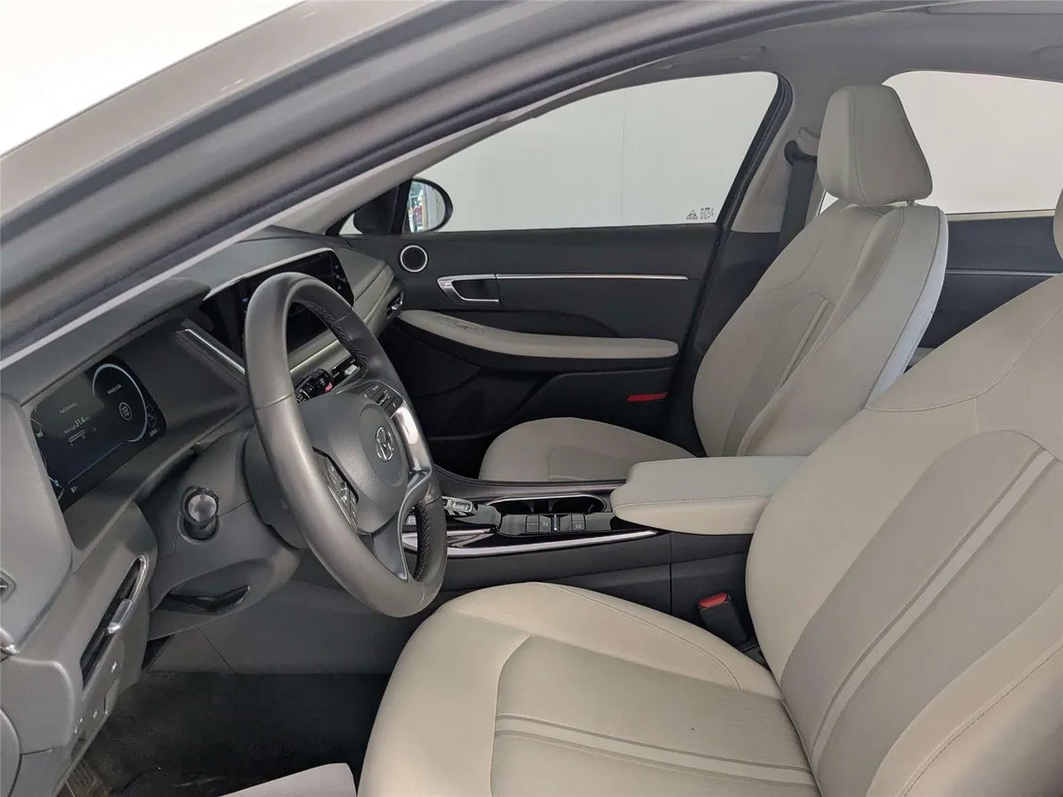 2023 Hyundai Sonata SEL thumbnail 8