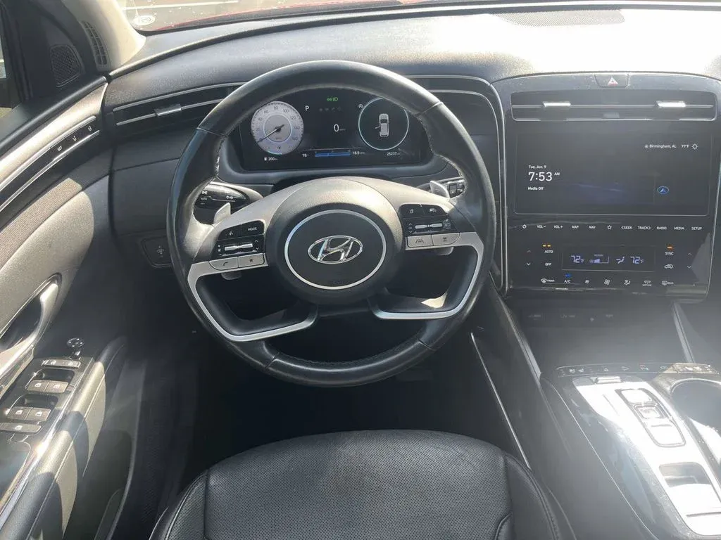 2023 Hyundai Tucson Limited thumbnail 12