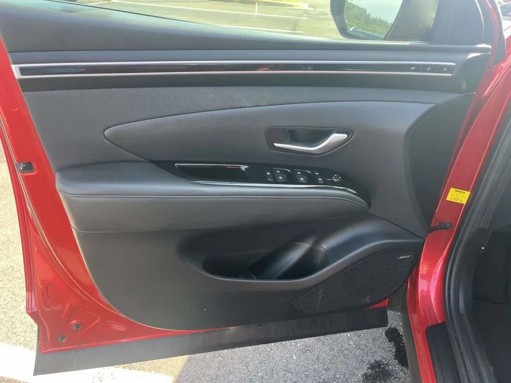 2023 Hyundai Tucson Limited thumbnail 14