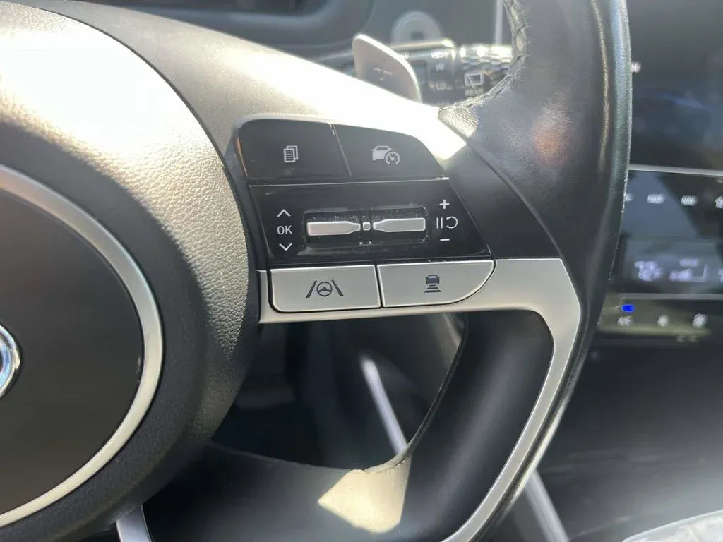 2023 Hyundai Tucson Limited thumbnail 18