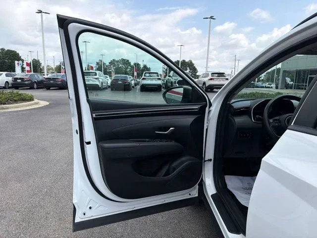 2023 Hyundai Tucson SEL thumbnail 25
