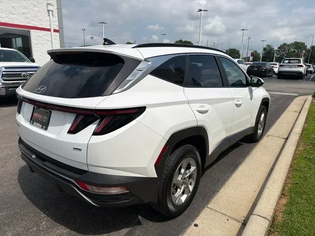 2023 Hyundai Tucson SEL thumbnail 9