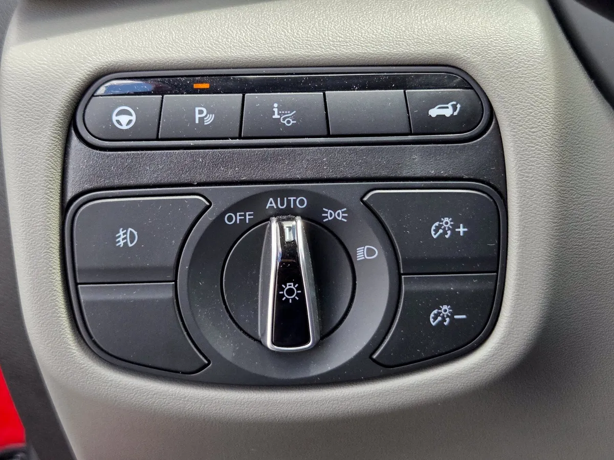 2023 INFINITI QX50 SENSORY thumbnail 24