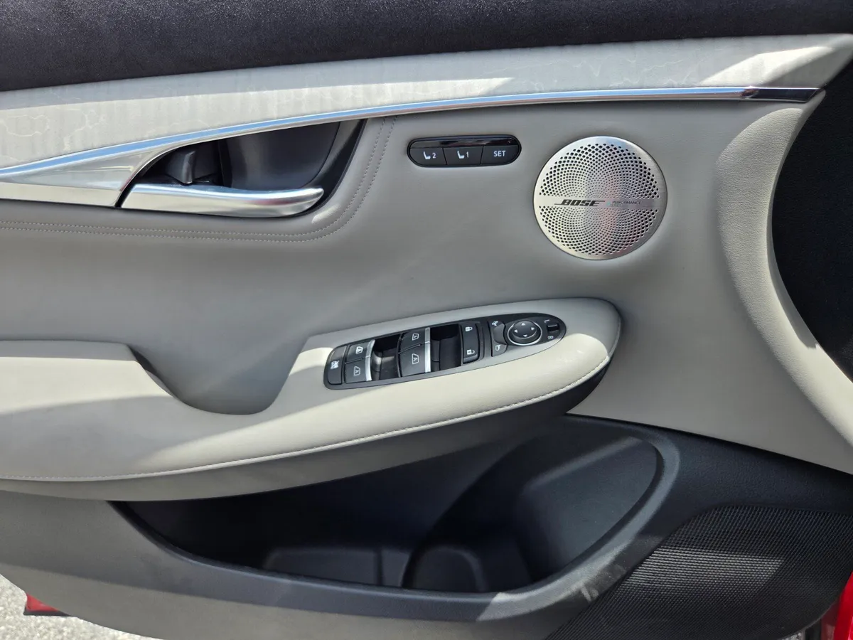 2023 INFINITI QX50 SENSORY thumbnail 25