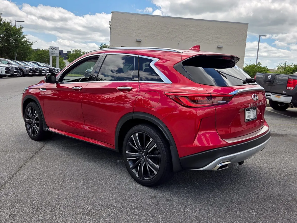 2023 INFINITI QX50 SENSORY thumbnail 8