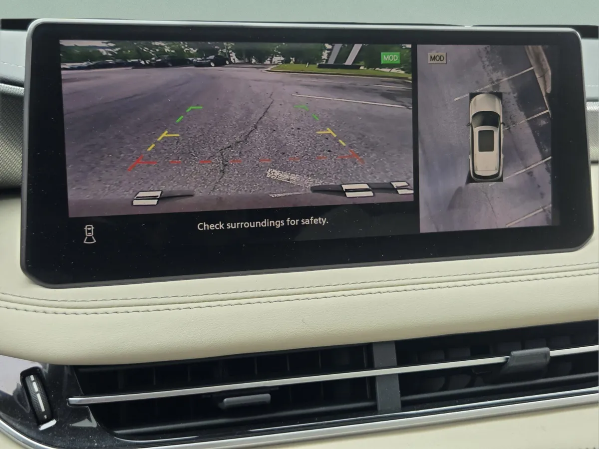 2023 INFINITI QX60 LUXE thumbnail 31