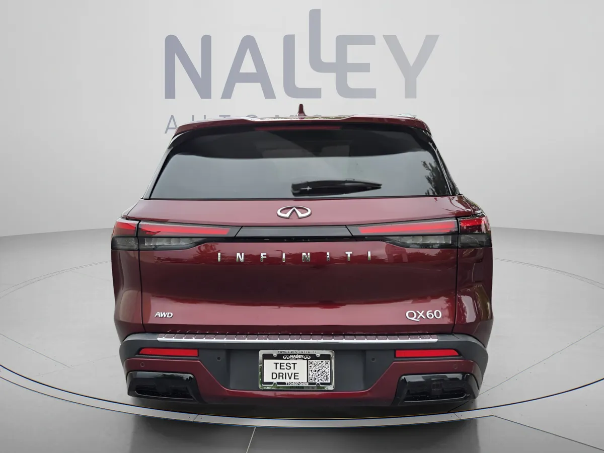 2023 INFINITI QX60 LUXE thumbnail 4