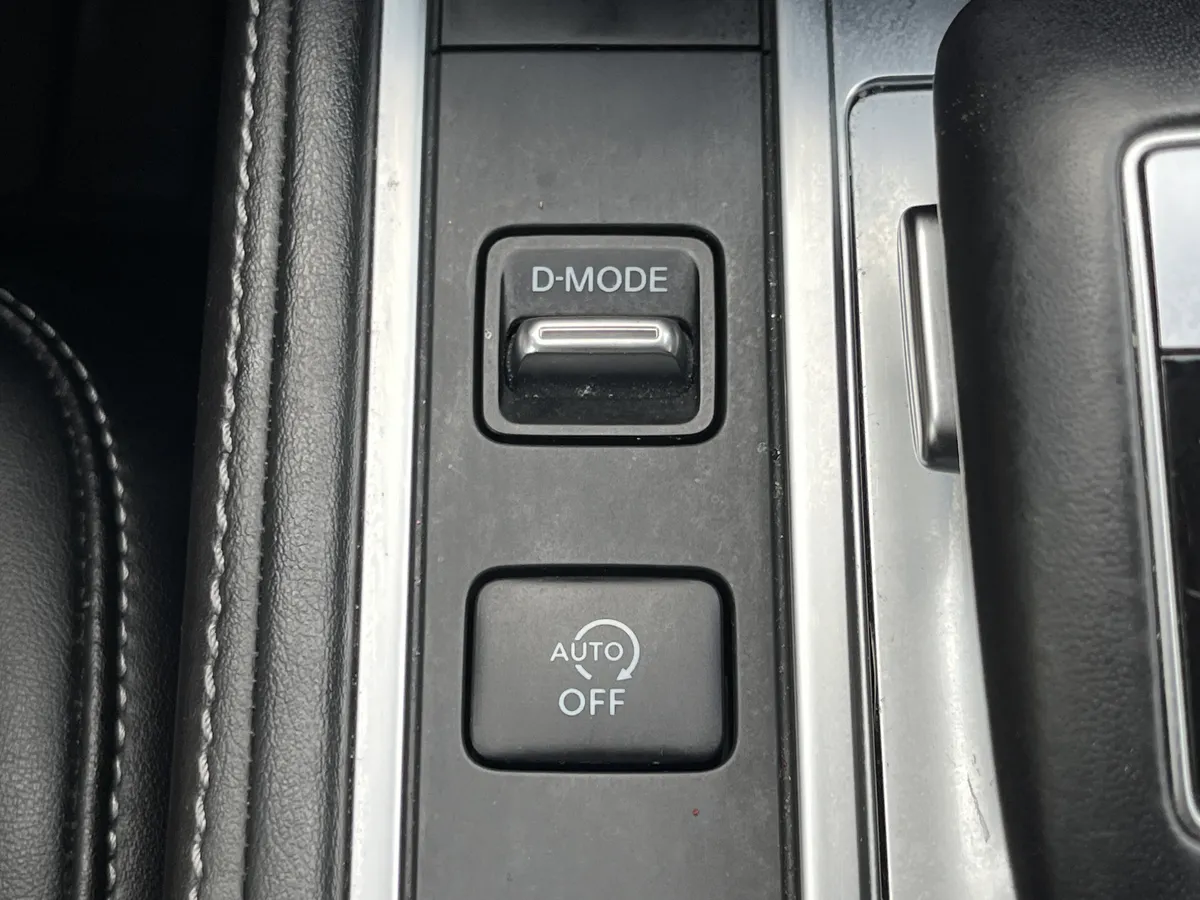 2023 INFINITI QX60 SENSORY thumbnail 10