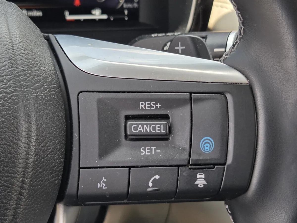 2023 INFINITI QX60 SENSORY thumbnail 28
