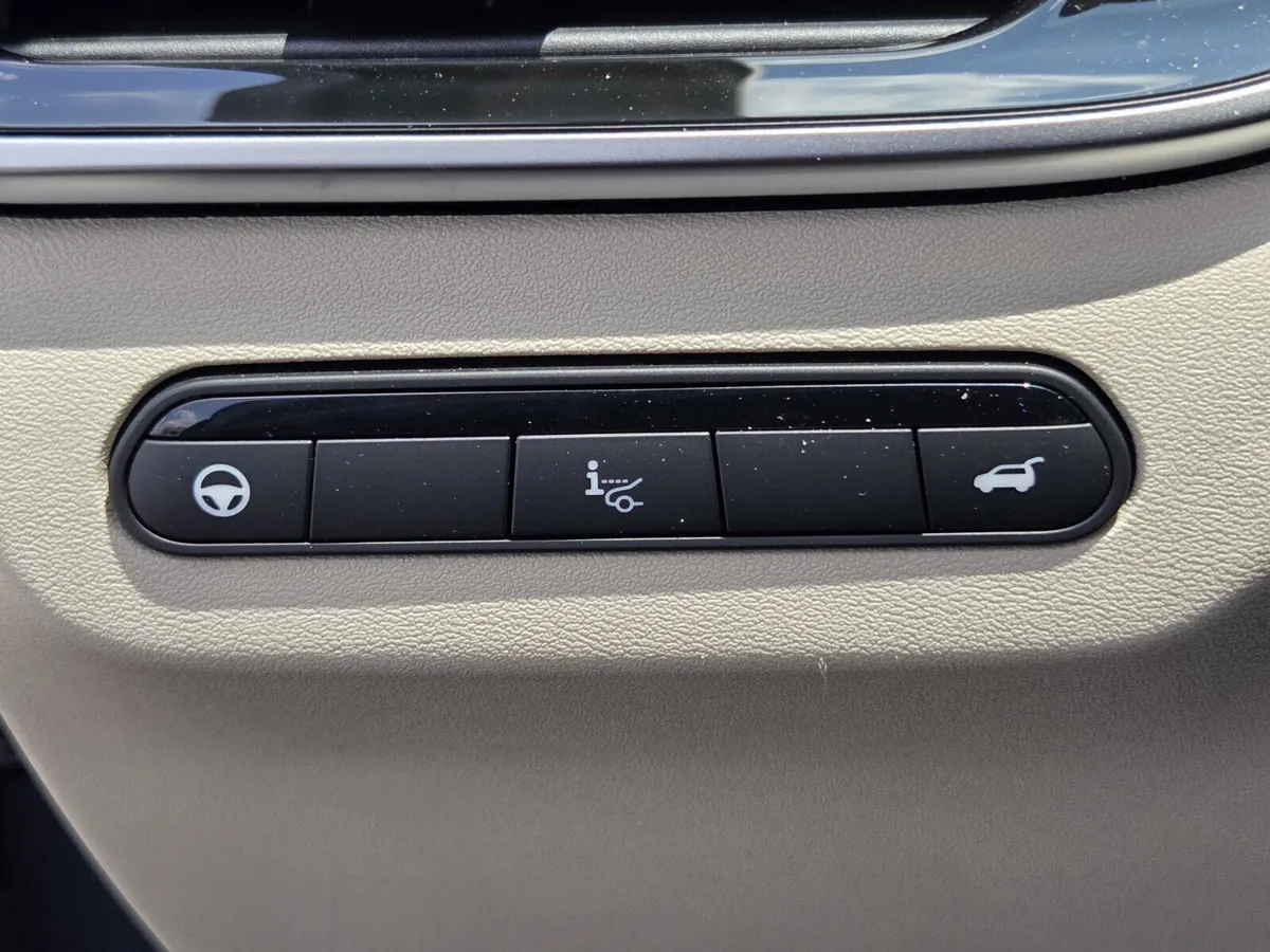 2023 INFINITI QX60 SENSORY thumbnail 30